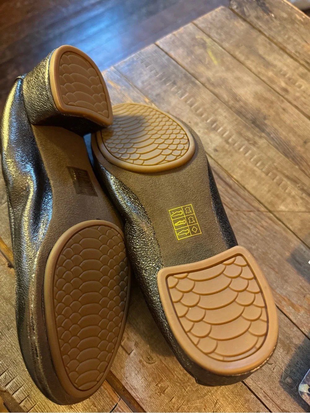 Yosi Samara Metallic Bronze Women’s Ballet Flats - size 7 block heel